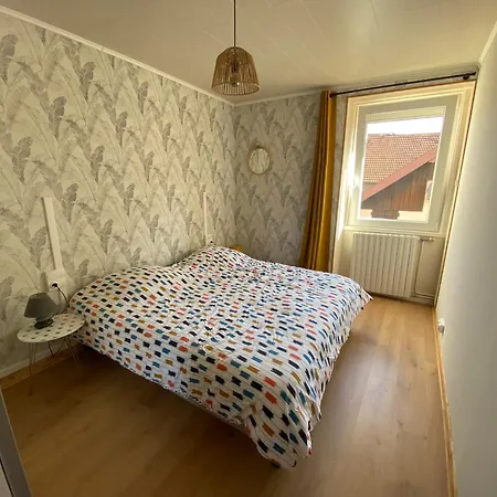Appartement Spacieux Frasne Exterior photo