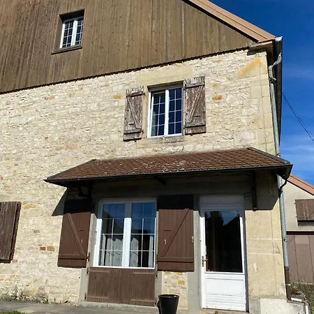 Appartement Spacieux Frasne Exterior photo